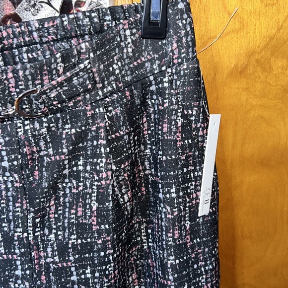 NWT move dress pants from Joe Benbasset - Picture 4 of 6